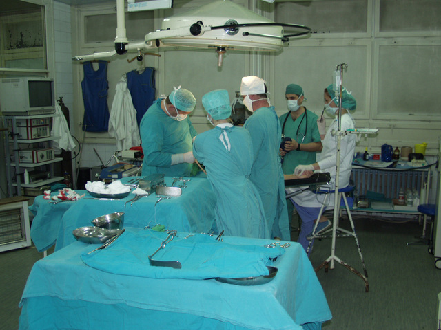 doctor-1530310-640x480
